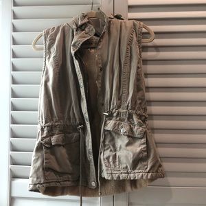 Khaki drawstring cargo lined vest